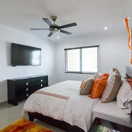 Awah By Cocobr Hotel